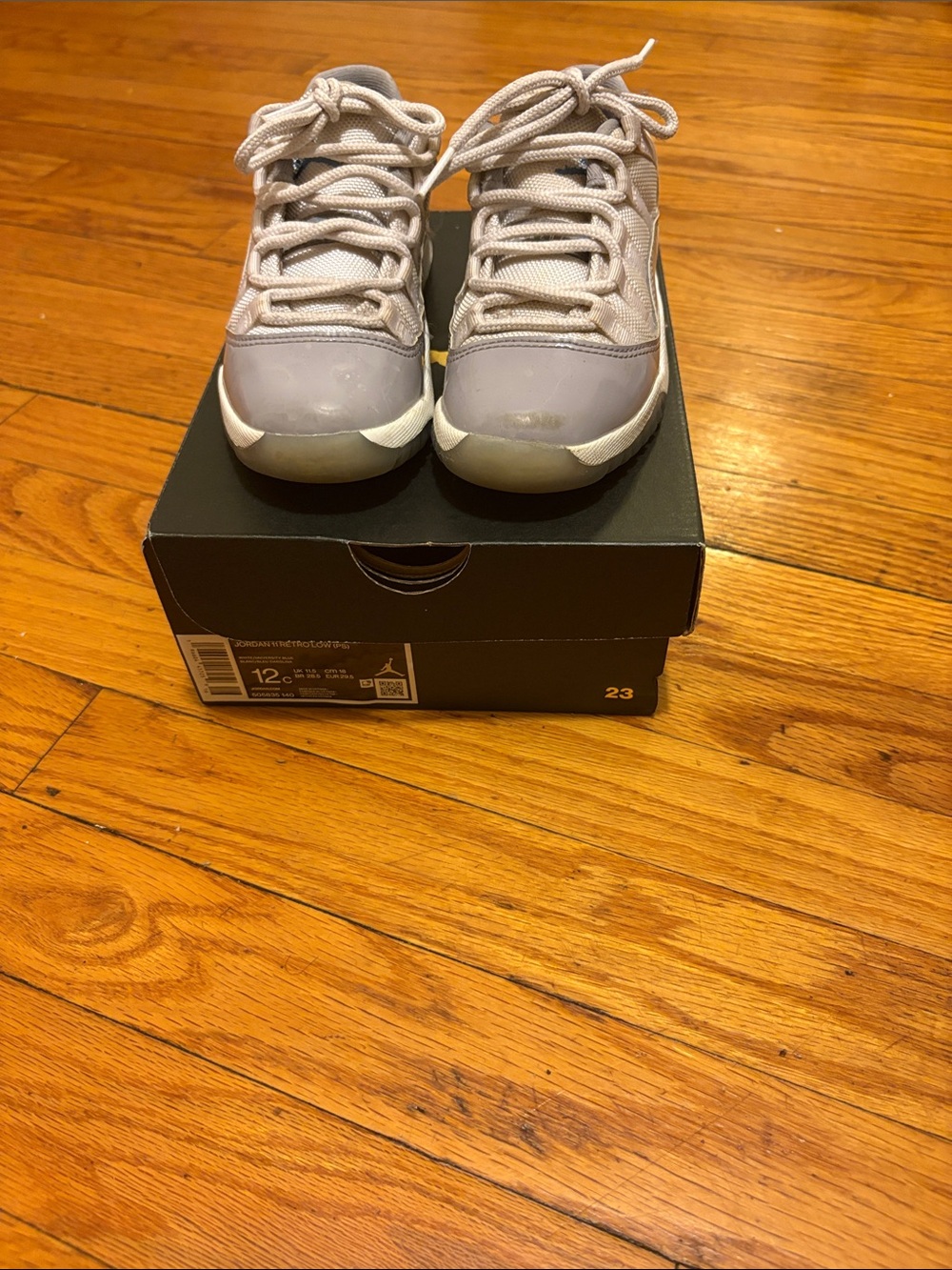 Jordan Kids Grey and White Low-Top Sneakers